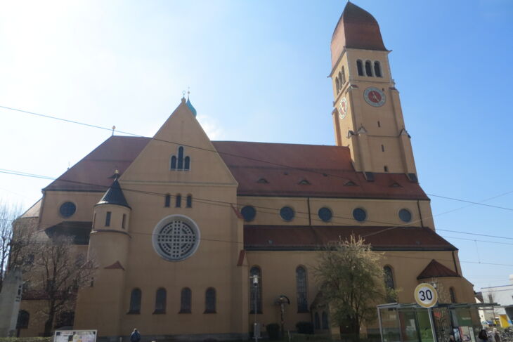 Herz-Jesu-Kirche